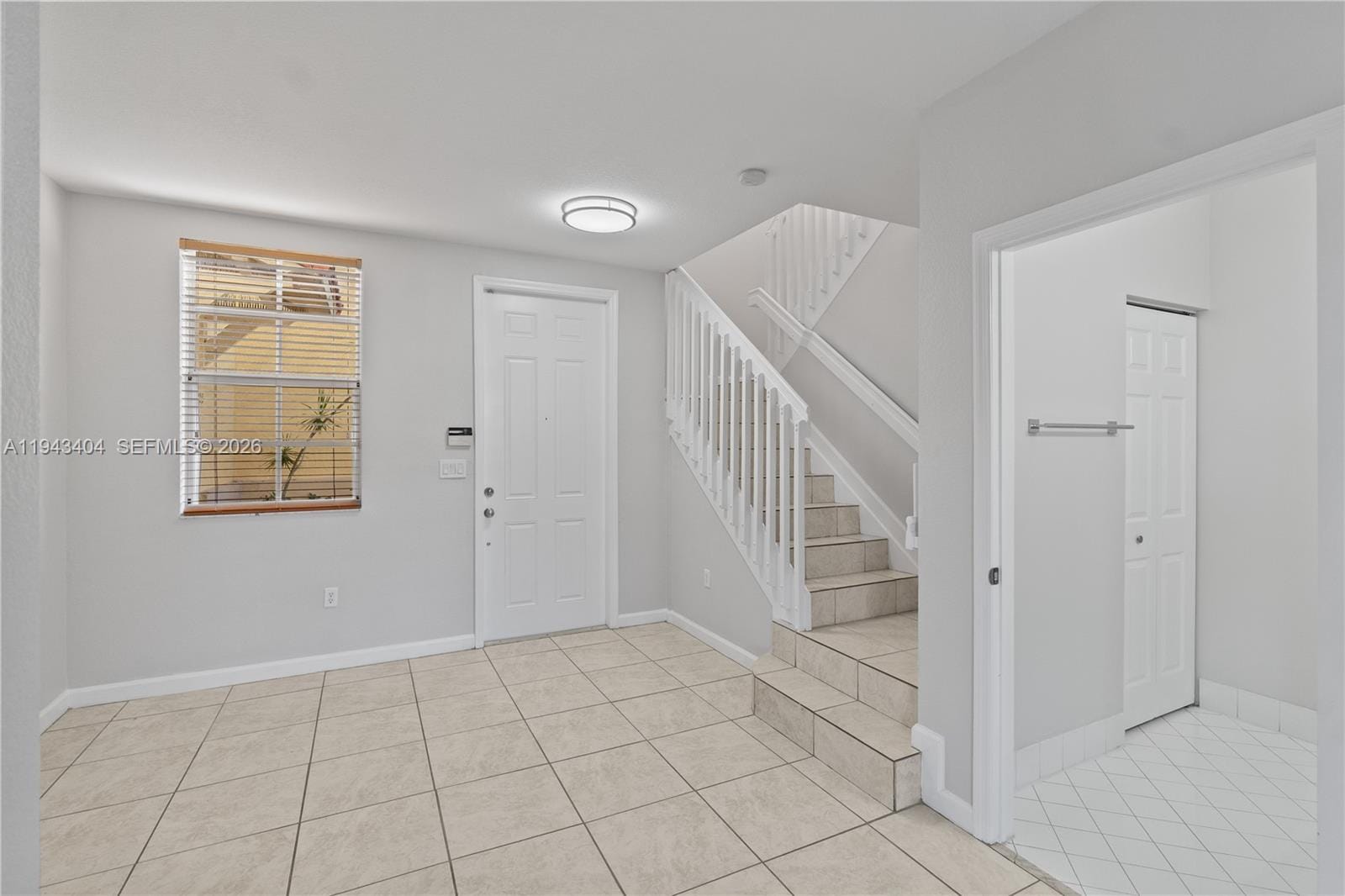 1655 NE 33rd Road 1024 — photo 5