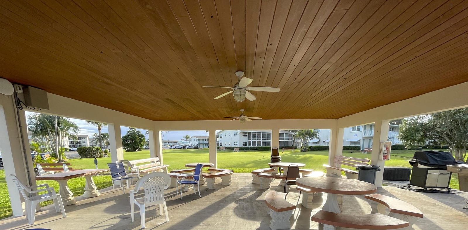 210 Horizons Street E 207, Boynton Beach, FL 33435 photo 18