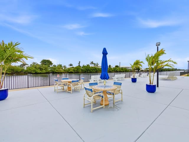 2420 S Federal Highway 19, sold in Hampshire Gardens, Boynton Beach, FL