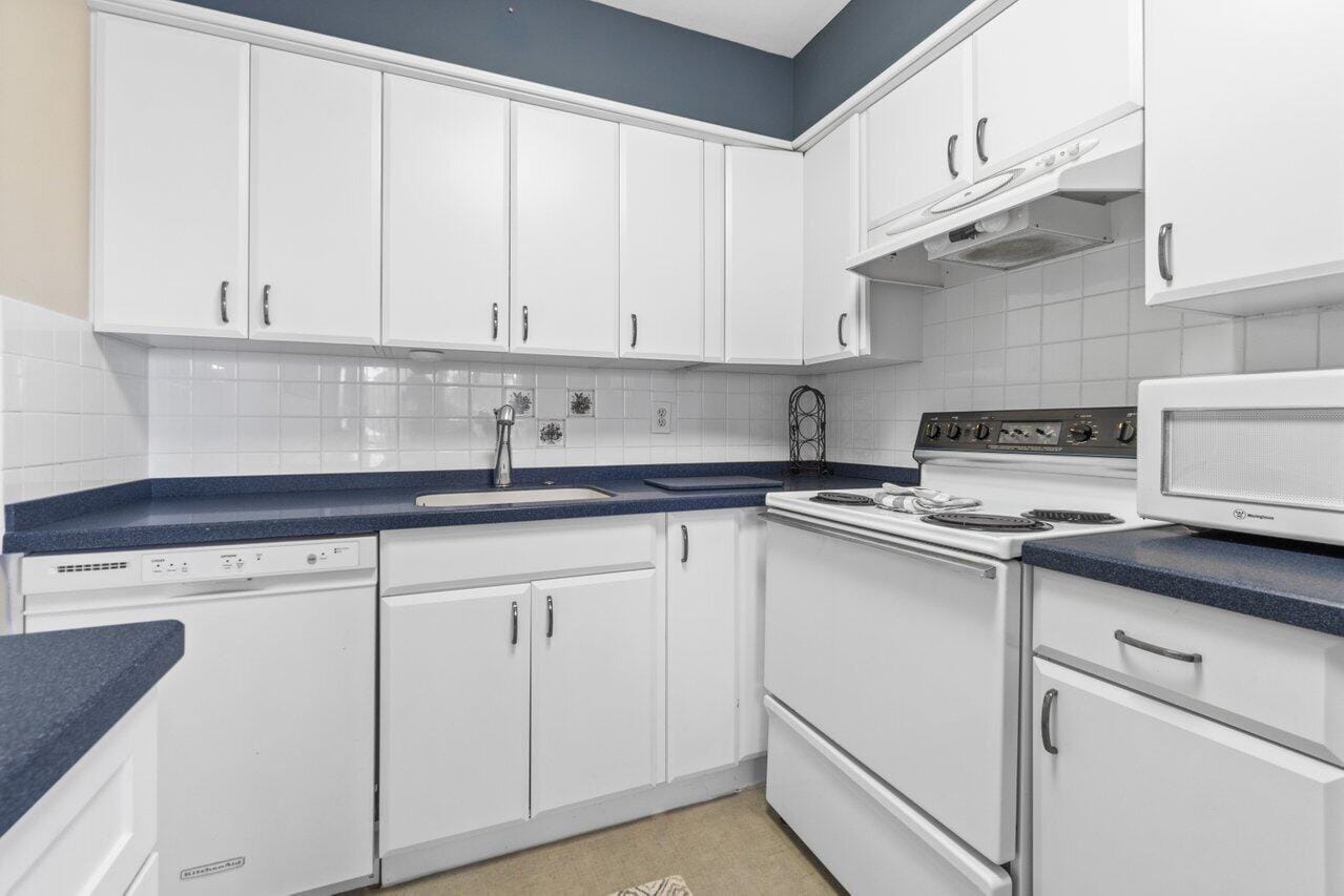2420 S Federal Highway 19, Boynton Beach, FL 33435 photo 12