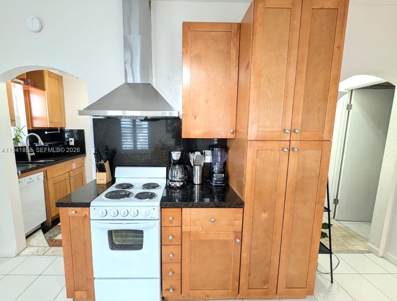 1908 N Ocean Drive 1B & 2B package, Hollywood, FL 33019 photo 24