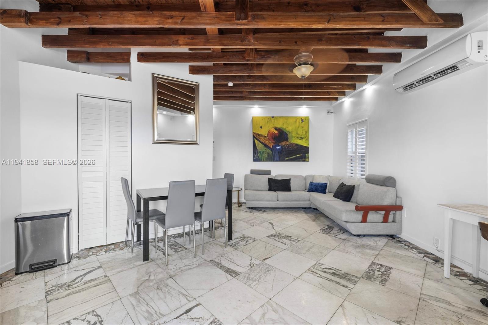 1908 N Ocean Drive 1B & 2B package — photo 10
