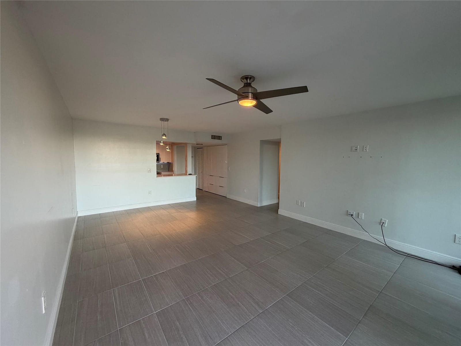 1101 River Reach Drive 205 — photo 7