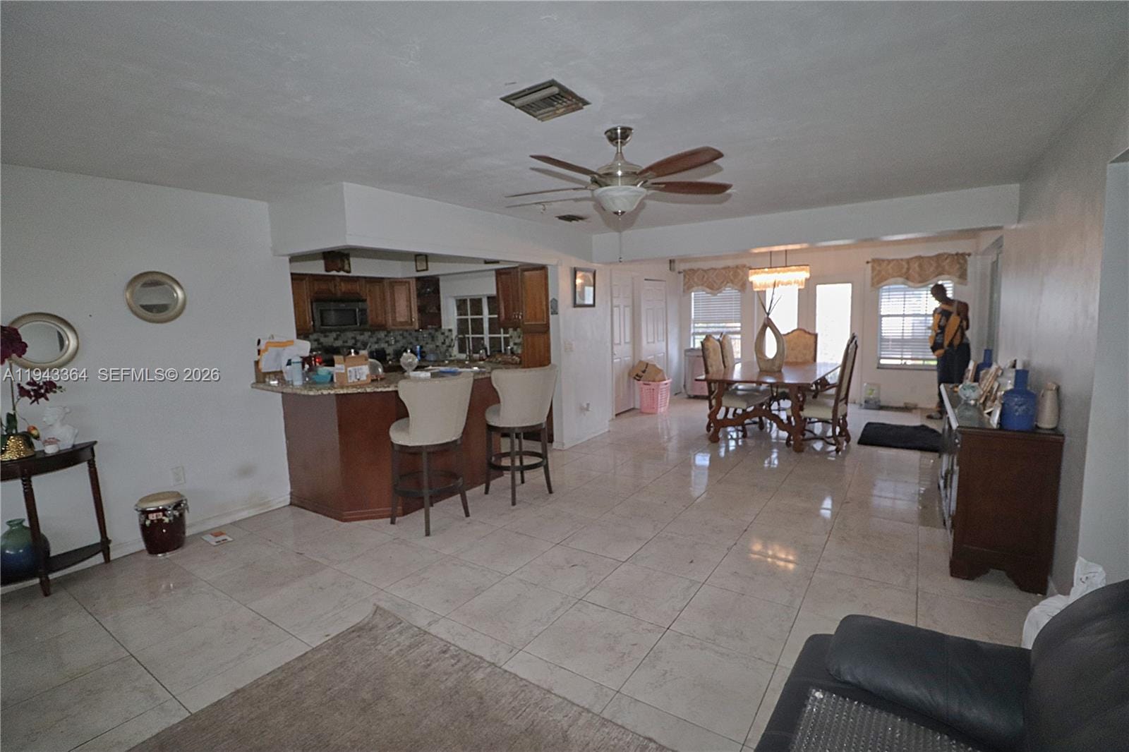 8571 NW 10th Street, Pembroke Pines, FL 33024 photo 2