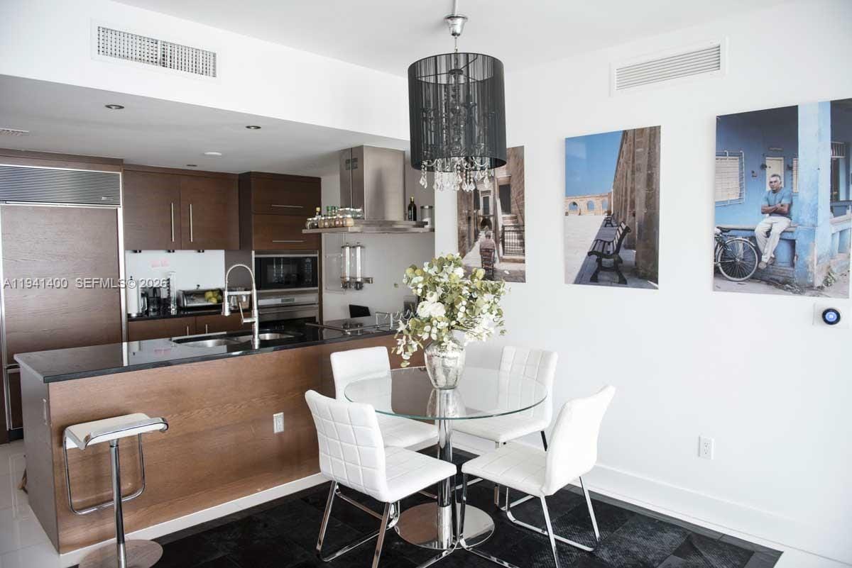 495 Brickell Avenue 3805 — photo 3