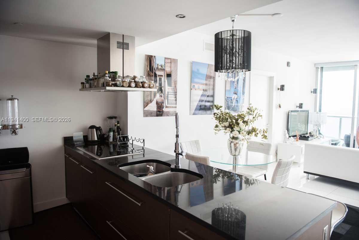 495 Brickell Avenue 3805 — photo 4