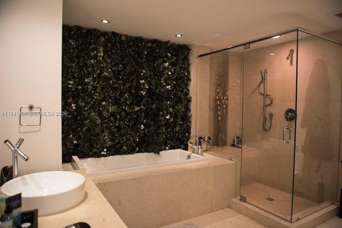 495 Brickell Avenue 3805 — photo 9