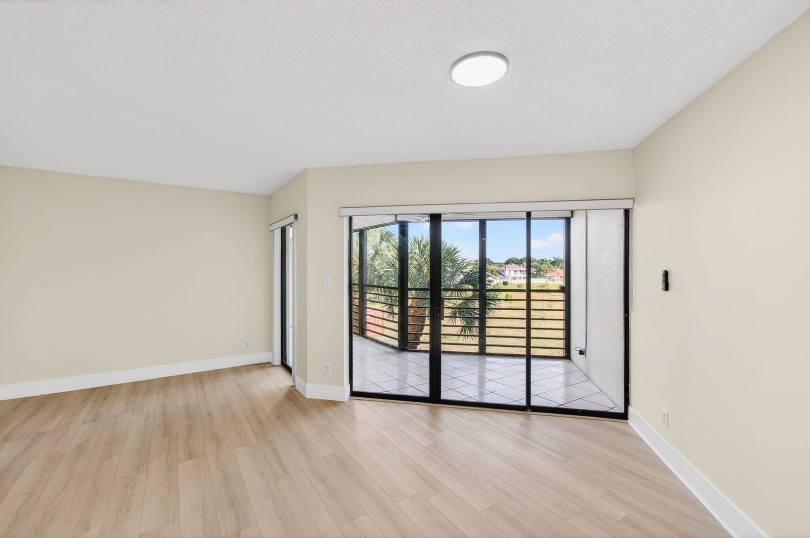 5900 Camino Del Sol 304, Boca Raton, FL 33433 photo 13