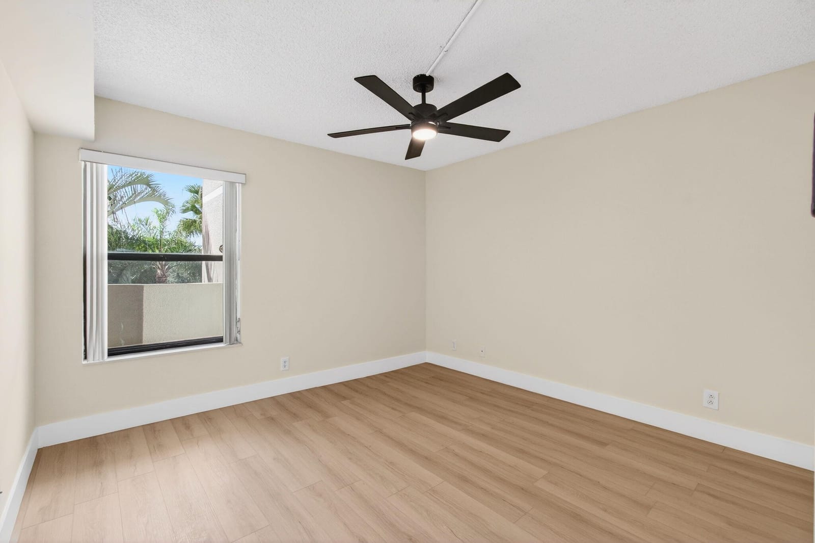 5900 Camino Del Sol 304, Boca Raton, FL 33433 photo 20