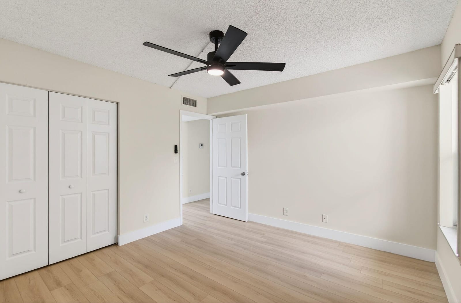5900 Camino Del Sol 304, Boca Raton, FL 33433 photo 30