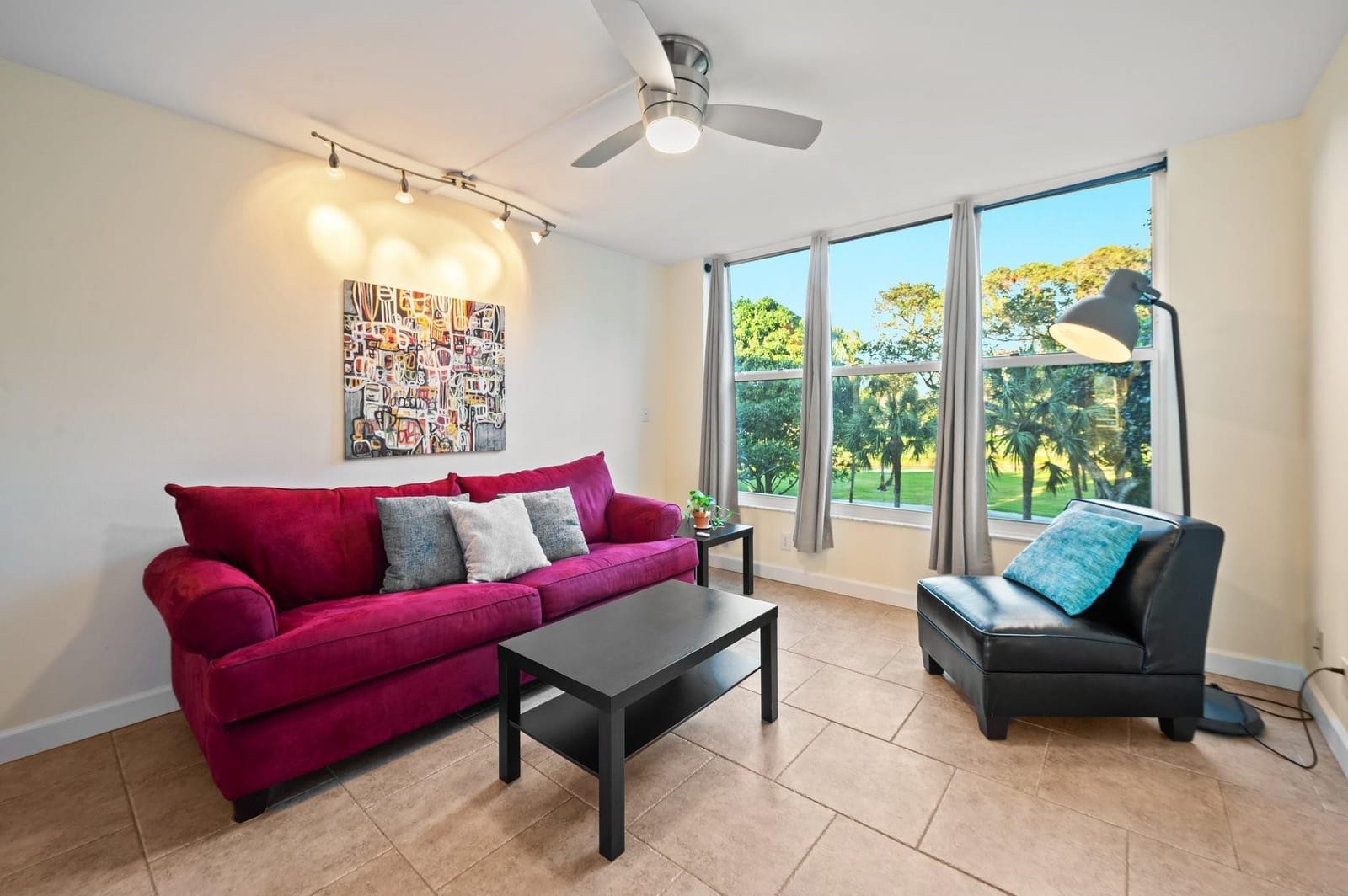 3900 Oaks Clubhouse Drive 310 — photo 11