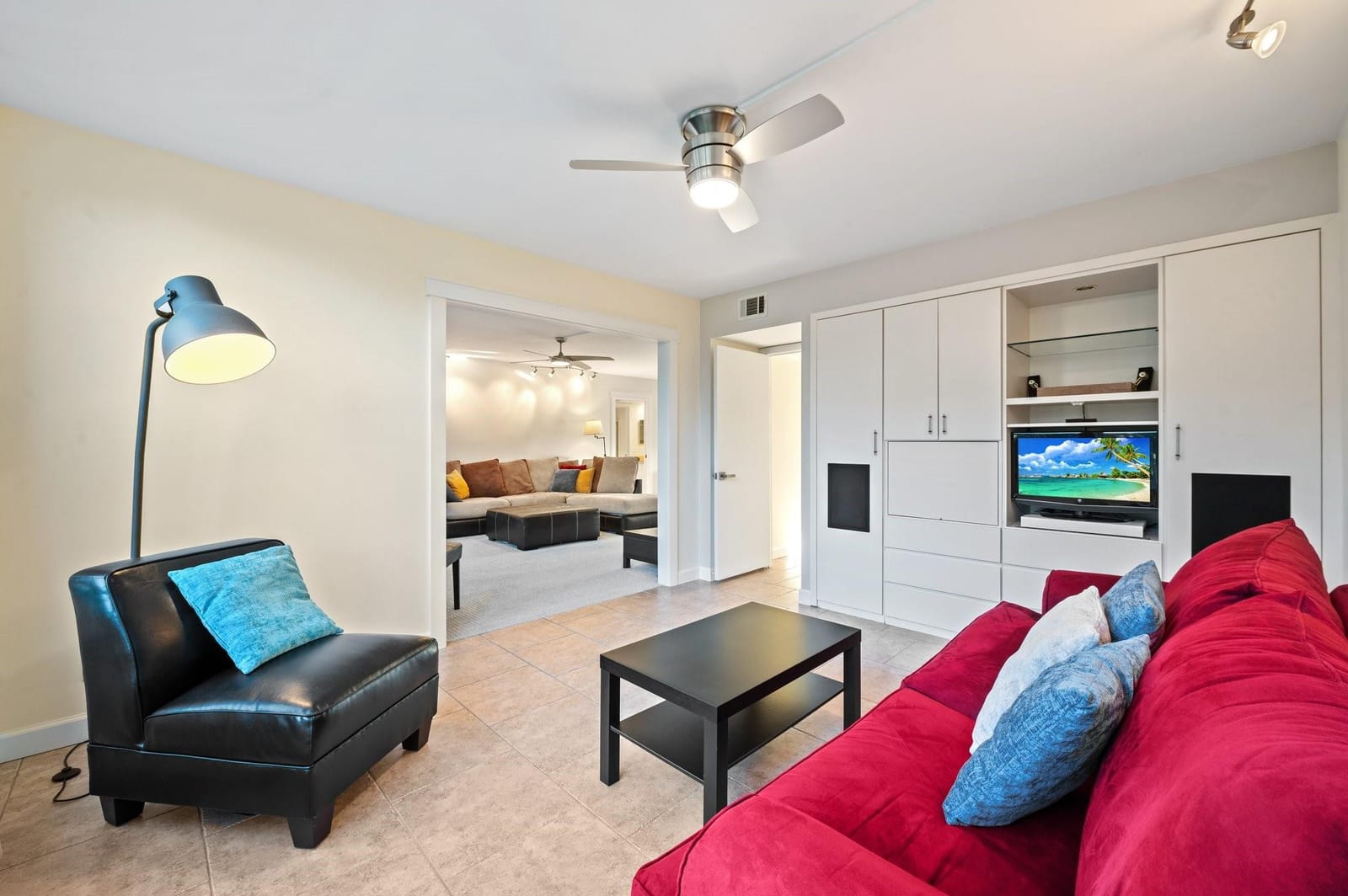 3900 Oaks Clubhouse Drive 310 — photo 12