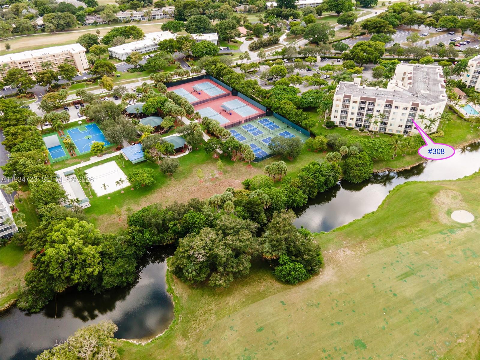 3500 Oaks Clubhouse Drive 308, Pompano Beach, FL 33069, Pompano Beach