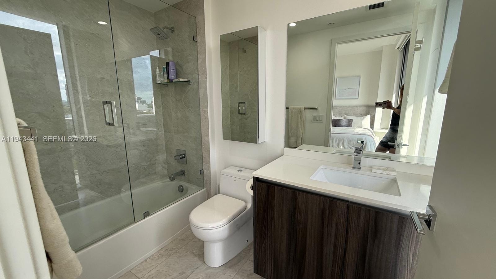 488 NE 18th Street 700, Miami, FL 33132 photo 9
