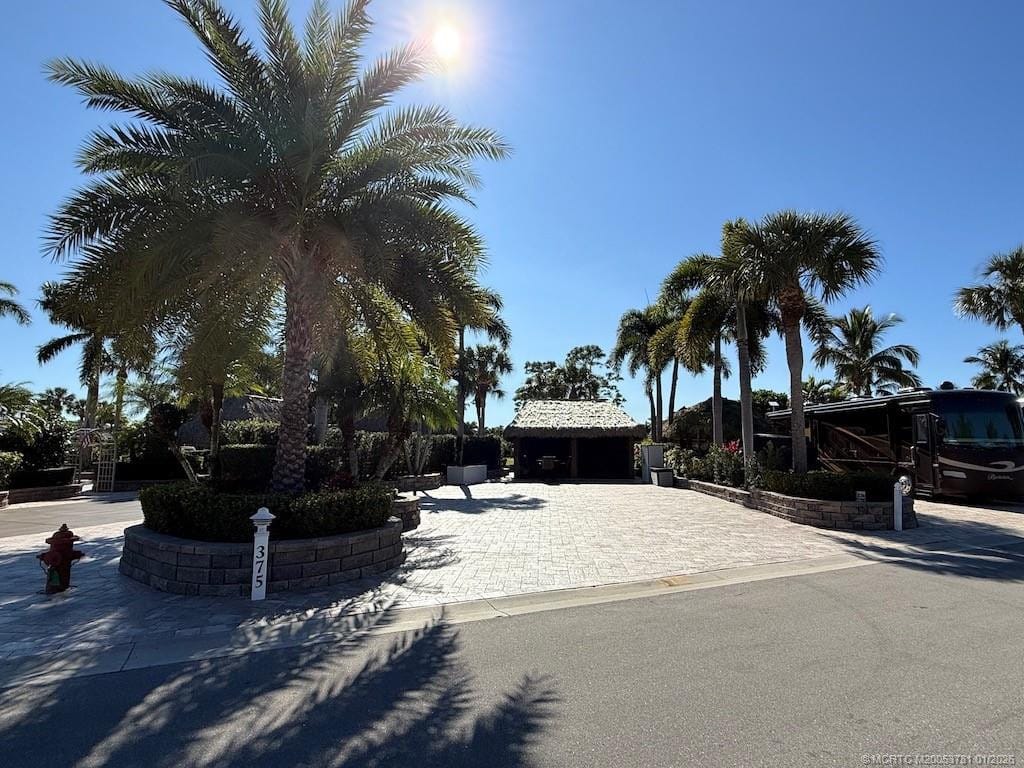 375 NW Boundary Drive — photo 3