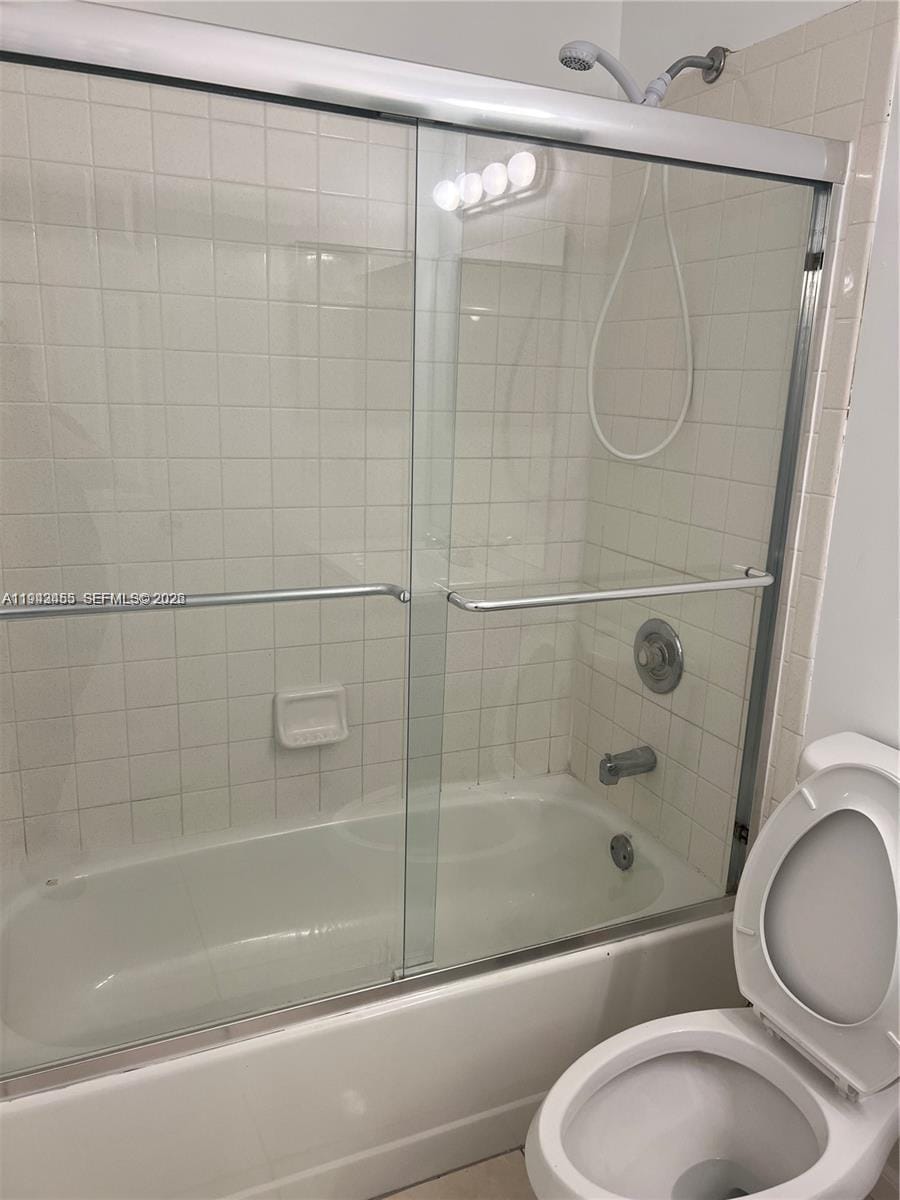 1017 Washington Circle 1017-I — photo 2
