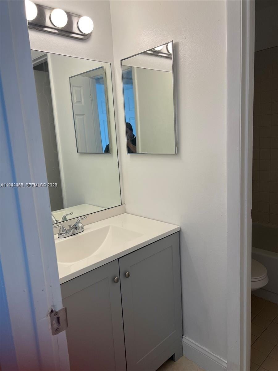 1017 Washington Circle 1017-I — photo 6