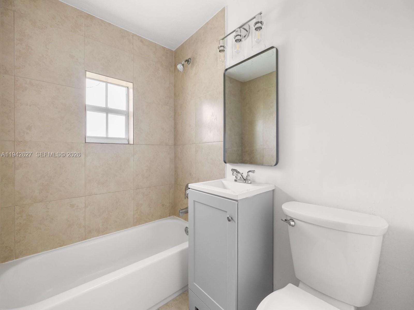 4017 SW 24th Street, West Park, FL 33023 photo 15