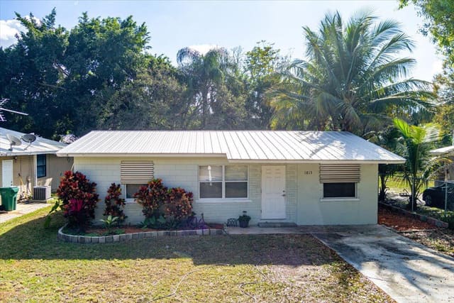 1813 Edgevale Road, sold in Maravilla Plaza, Fort Pierce, FL
