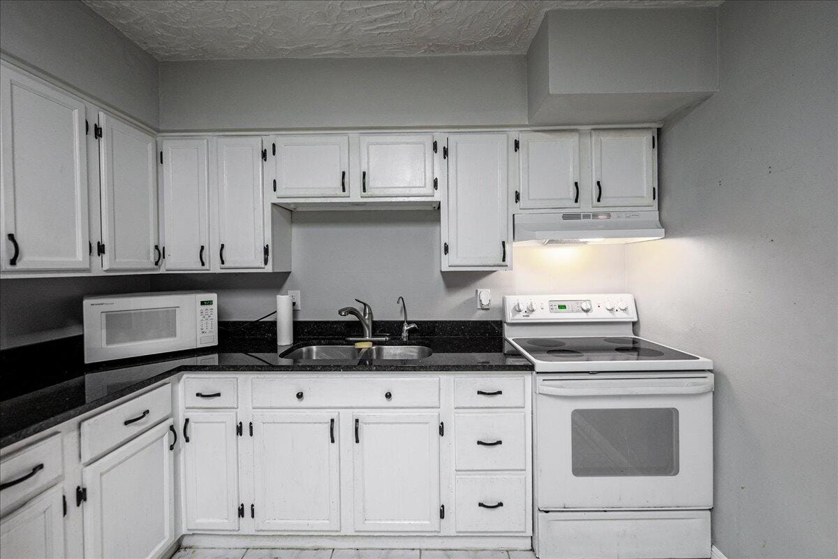 1813 Edgevale Road, Fort Pierce, FL 34982 photo 20