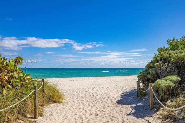 6767 Collins Avenue 1905, Miami Beach, FL 33141