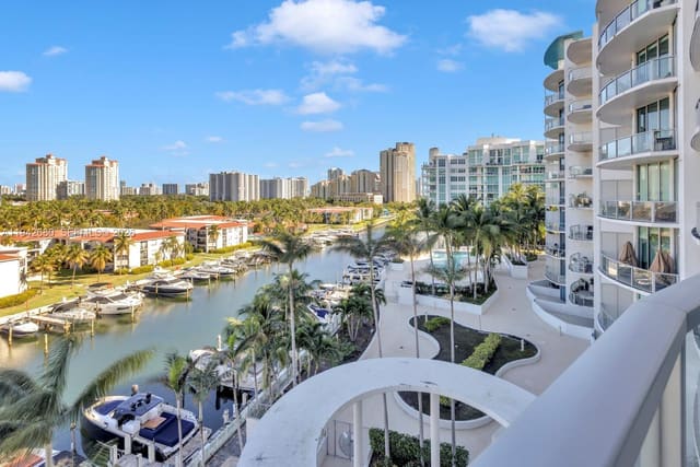 3029 NE 188 Street 711, Uptown Marina Lofts, Aventura, FL