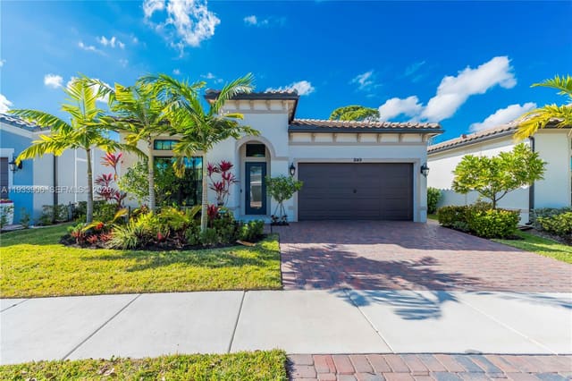 8149 Liberty Way, Parkland, FL 33067