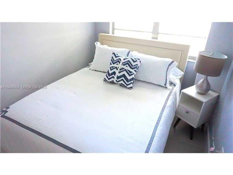 100 Lincoln Road 420 — photo 12