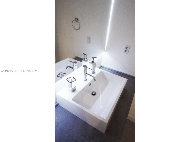100 Lincoln Road 420, Miami Beach, FL 33139 photo 16