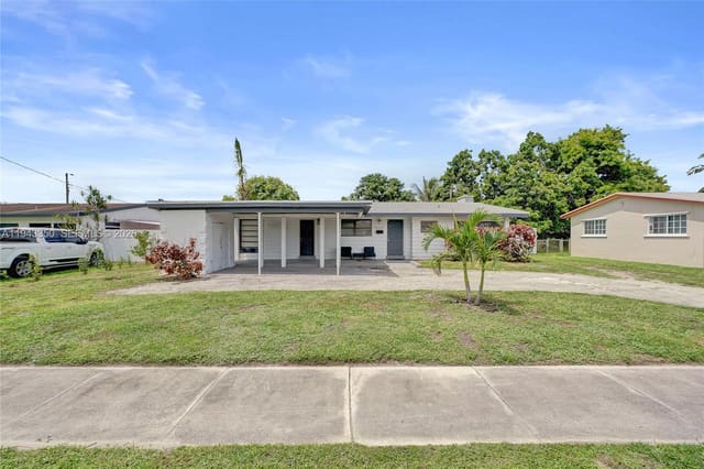 19620 NW 6th Court, sold in Sierra Mirada, Miami Gardens, FL