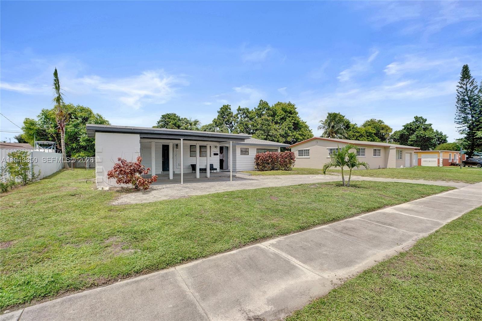 19620 NW 6th Court, Miami Gardens, FL 33169 photo 2