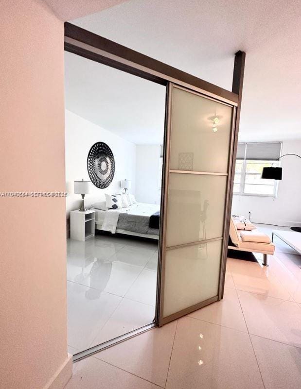 100 Lincoln Road 526, Miami Beach, FL 33139 photo 17