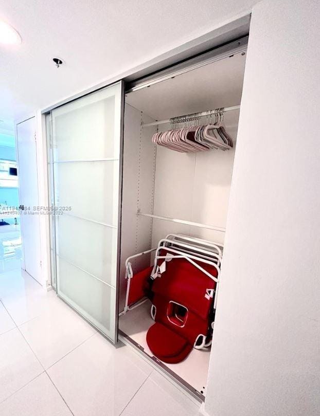 100 Lincoln Road 526 — photo 3