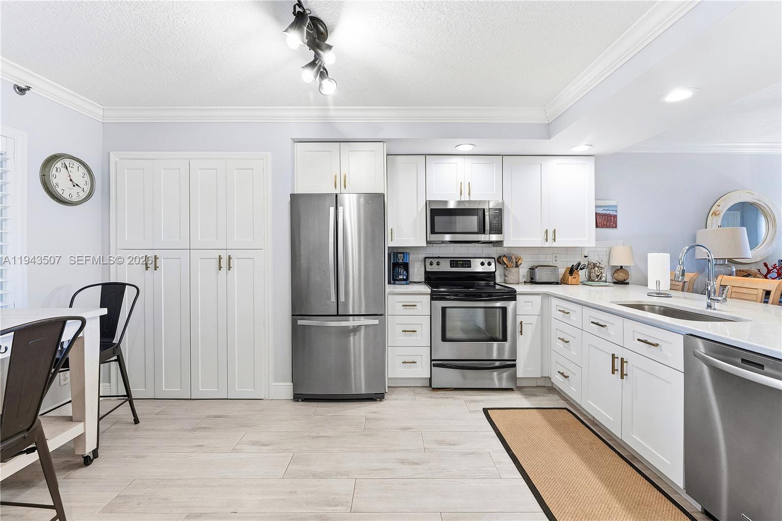 275 Palm Avenue B207, Jupiter, FL 33477 photo 4