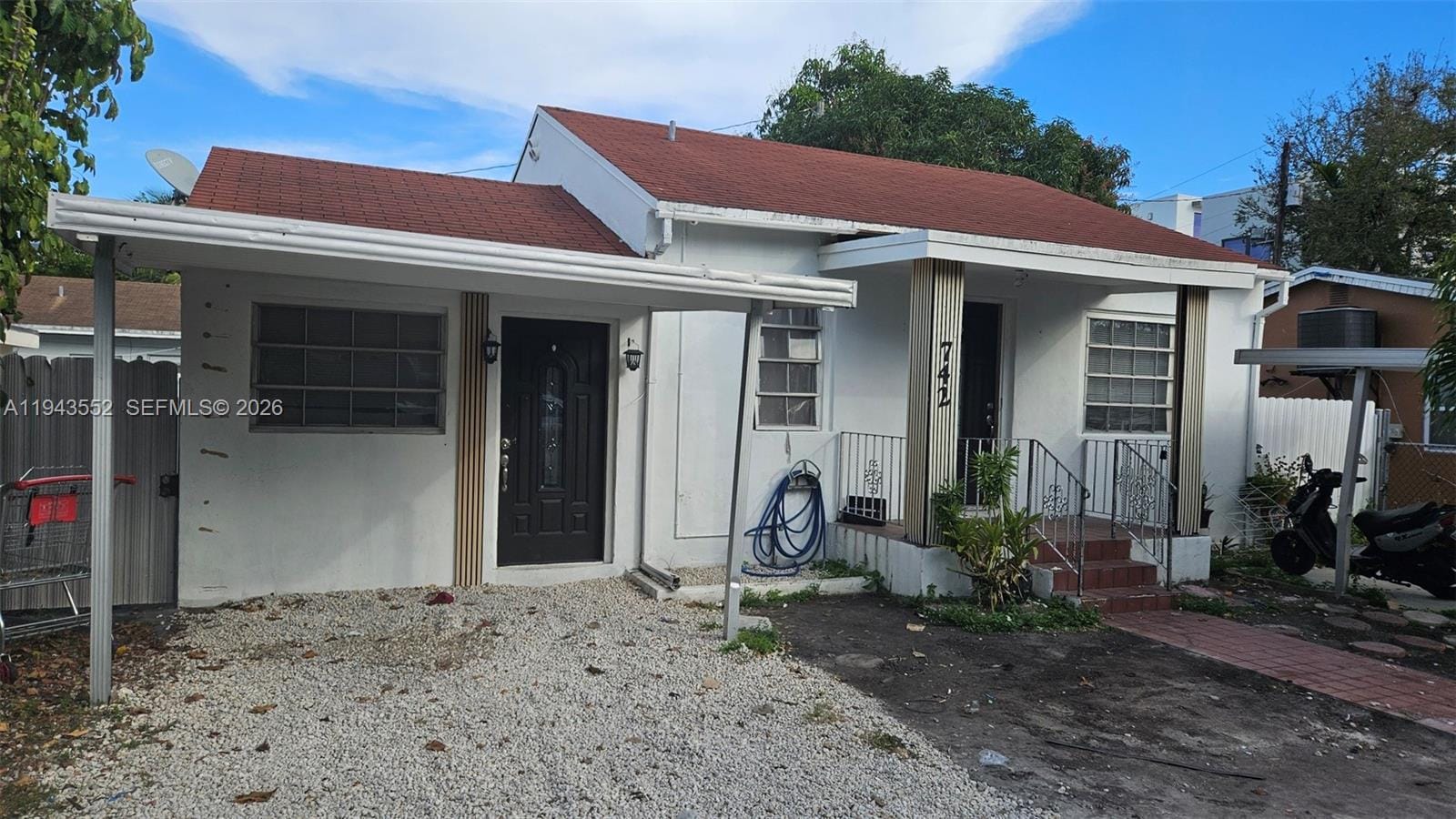 742 SW 10th Street, Miami, FL 33130