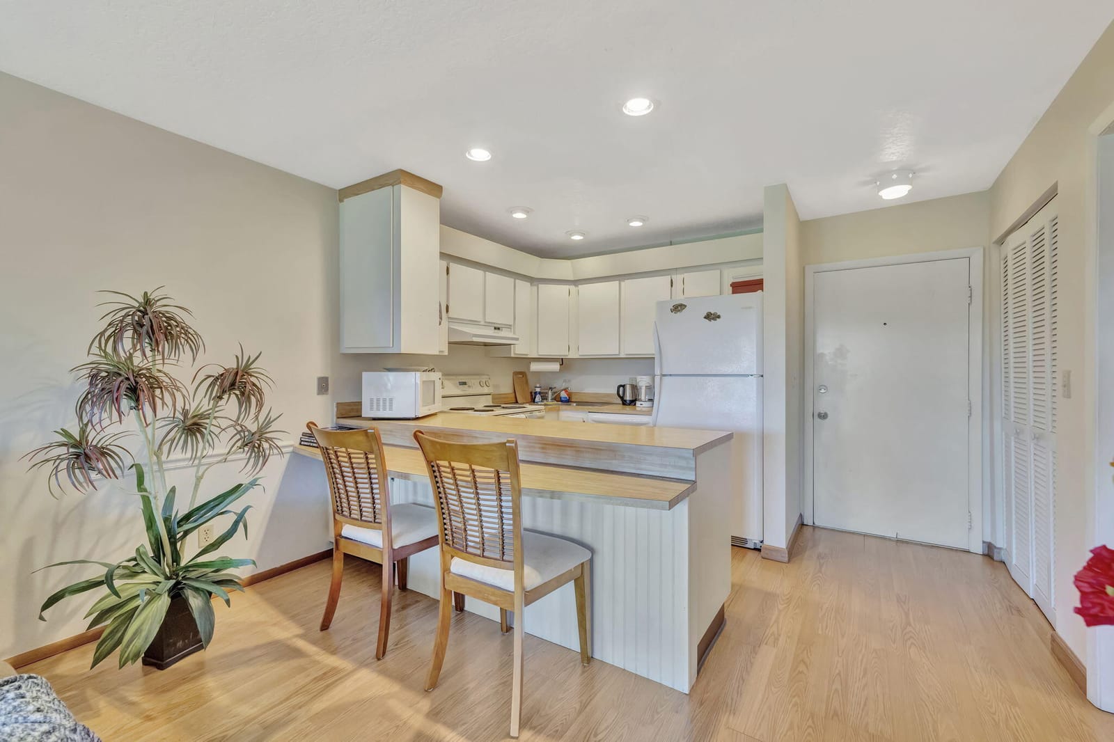 2400 S Ocean Drive 925 — photo 9
