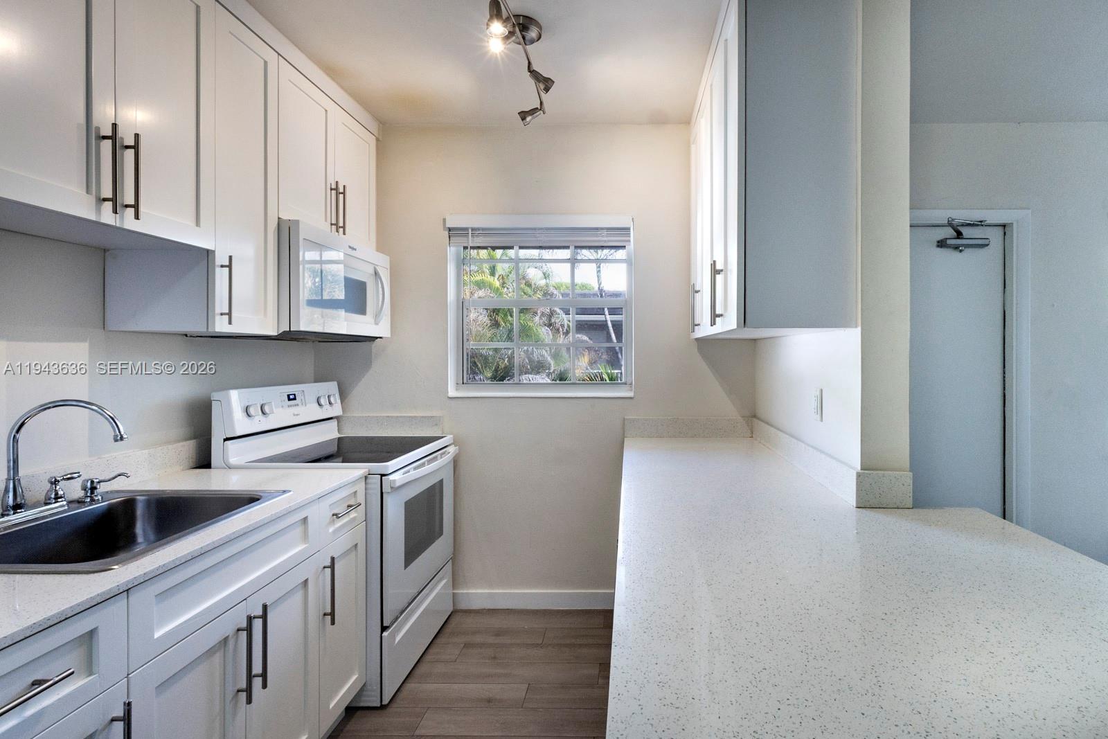6511 Santona Street C18, Coral Gables, FL 33146, Coral Gables