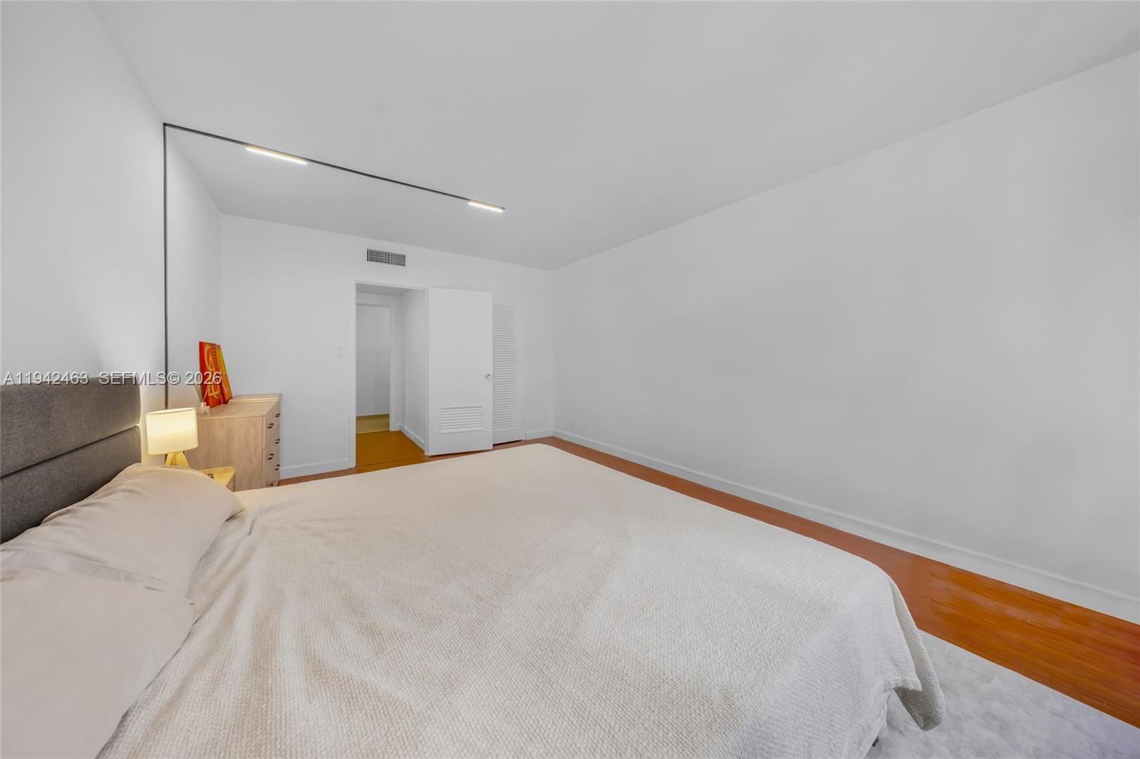 1200 West Avenue 422, Miami Beach, FL 33139 photo 27