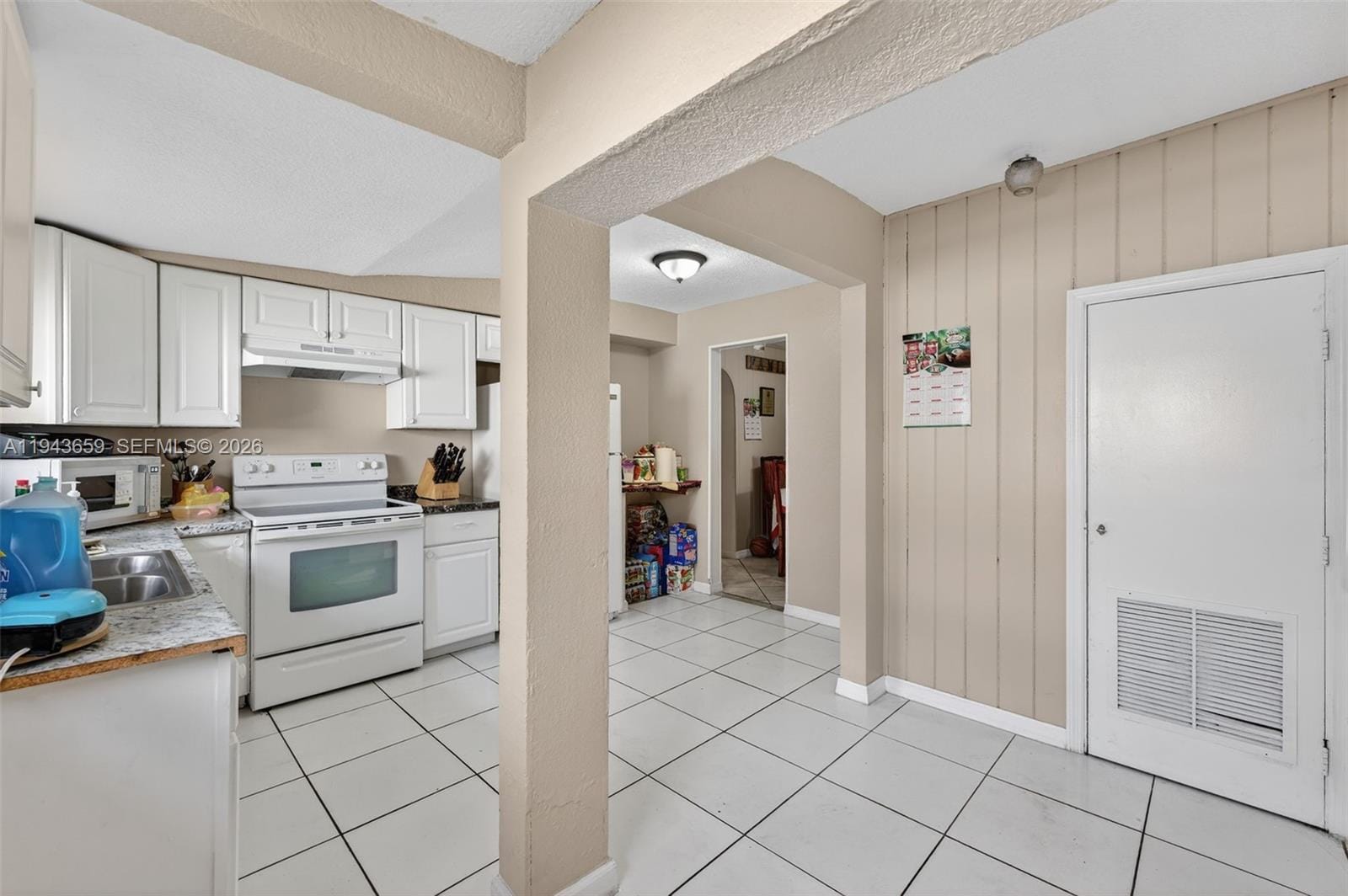 890 NW 35th Avenue, Lauderhill, FL 33311 photo 11
