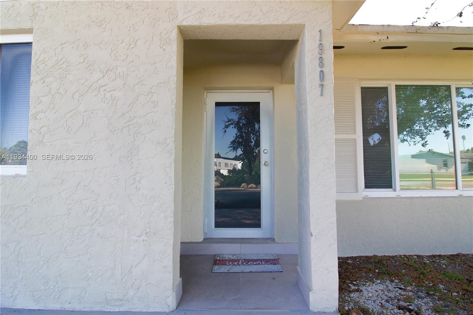 19807 SW 118th Place — photo 2