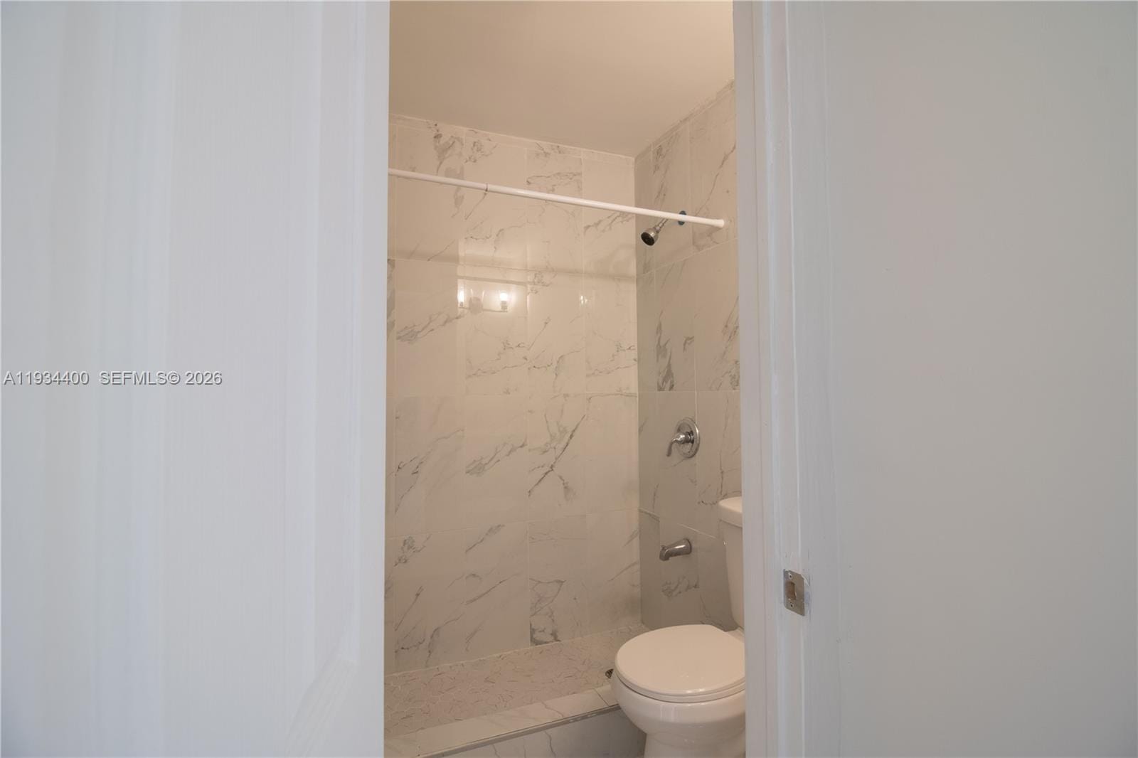 19807 SW 118th Place, Miami, FL 33177 photo 18