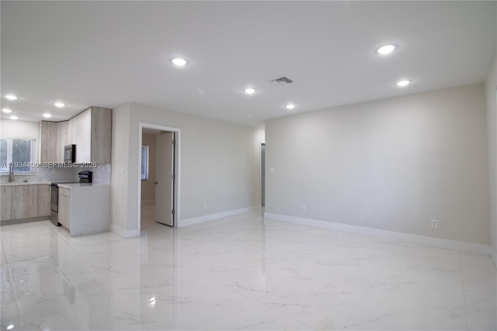 19807 SW 118th Place — photo 3