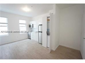 1611 Meridian Avenue 208 — photo 2