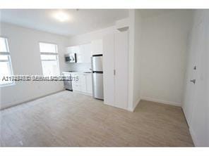 1611 Meridian Avenue 208 — photo 3