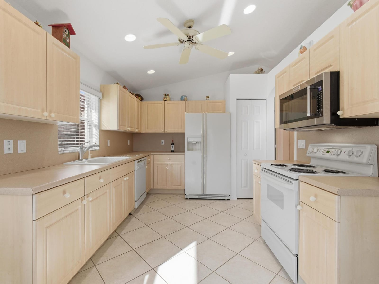 7120 Lombardy Street, Boynton Beach, FL 33472 photo 12