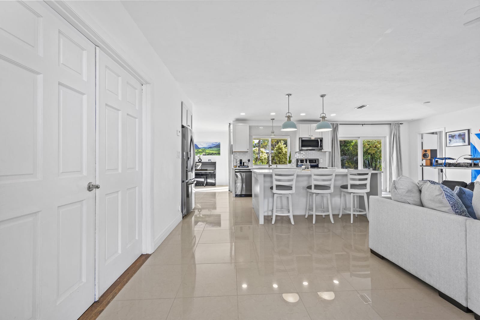 2502 SW 11th Court, Boynton Beach, FL 33426 photo 5