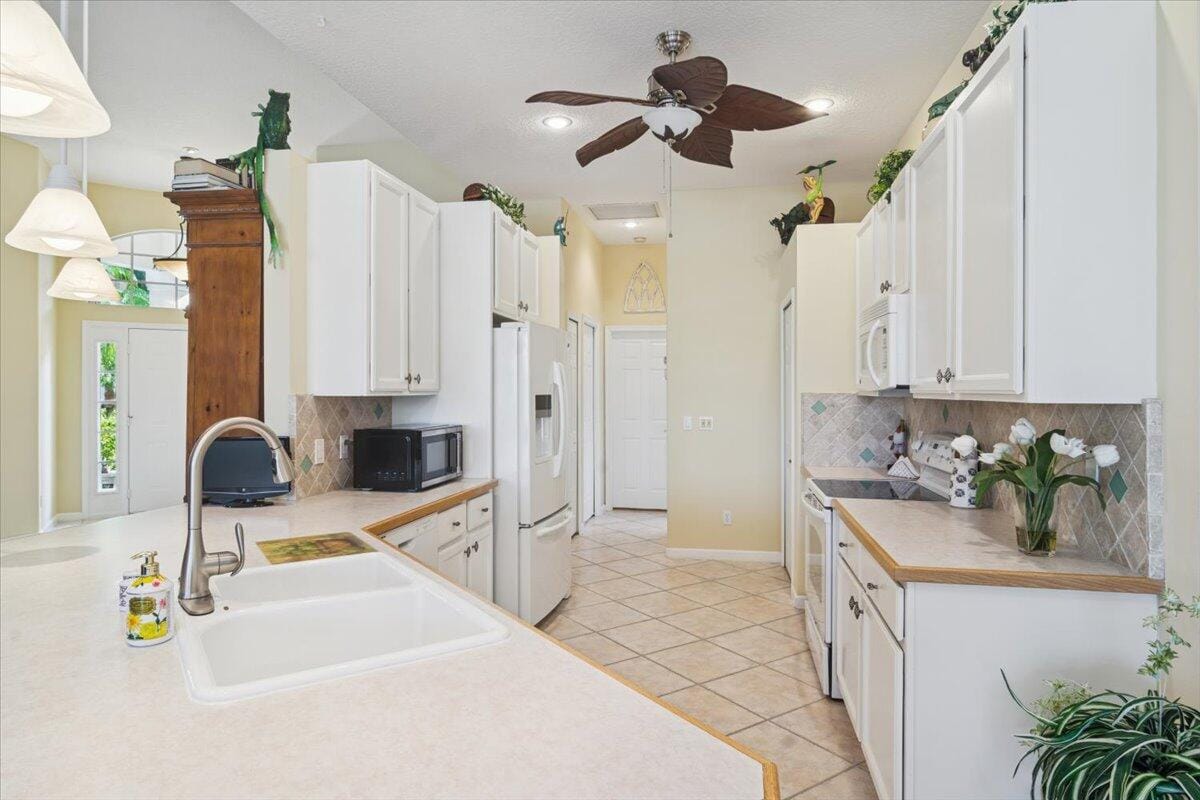 8437 Belfry Place, Port St. Lucie, FL 34986 photo 15