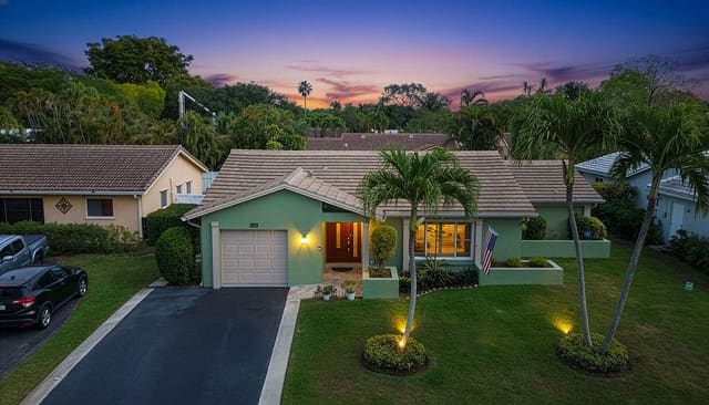 2531 NW 98th Way, sold in Brentwood Village, Coral Springs, FL