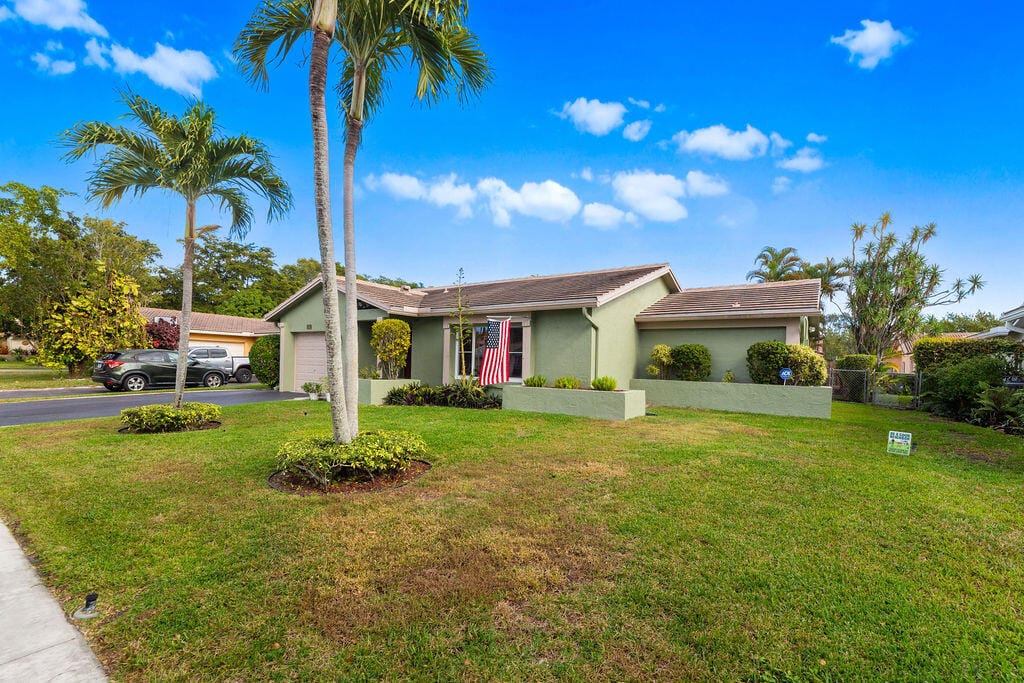2531 NW 98th Way — photo 7