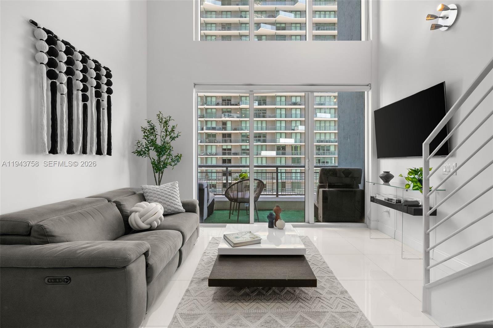 60 SW 13th Street 2812, Miami, FL 33130, Miami